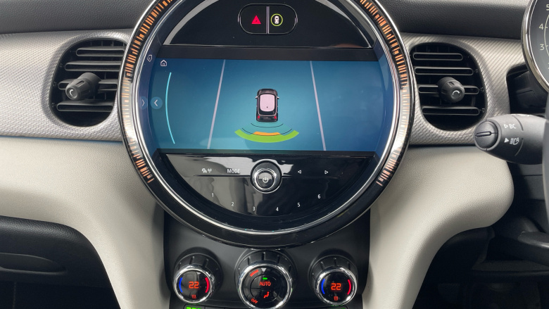 MINI Hatchback 2.0 Cooper S Exclusive 3dr Auto [Comfort Pack] Petrol Hatchback